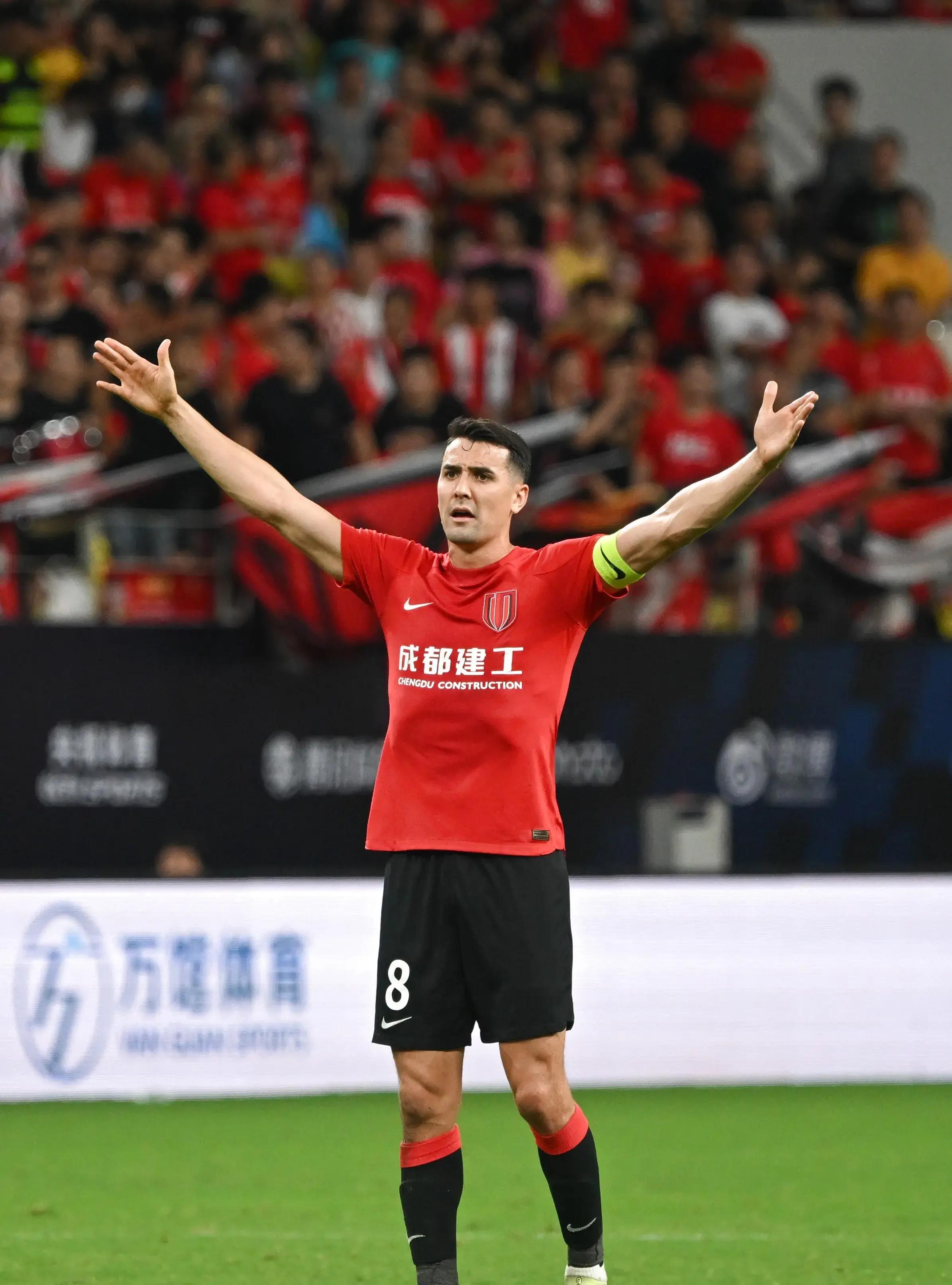 九游体育官网-德国杯倒计时；里尔赛后队长鼓劲；细节引发关注；管理层满意；资深球员宣示担当的简单介绍