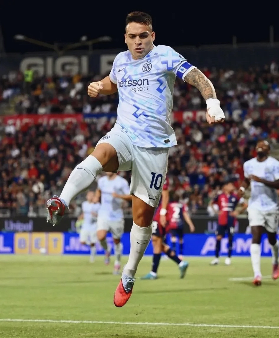 九游体育官网入口-转会期意甲传出新动向，罗马造点机会，管理层表态——话题不断，年轻球员得到机会的简单介绍